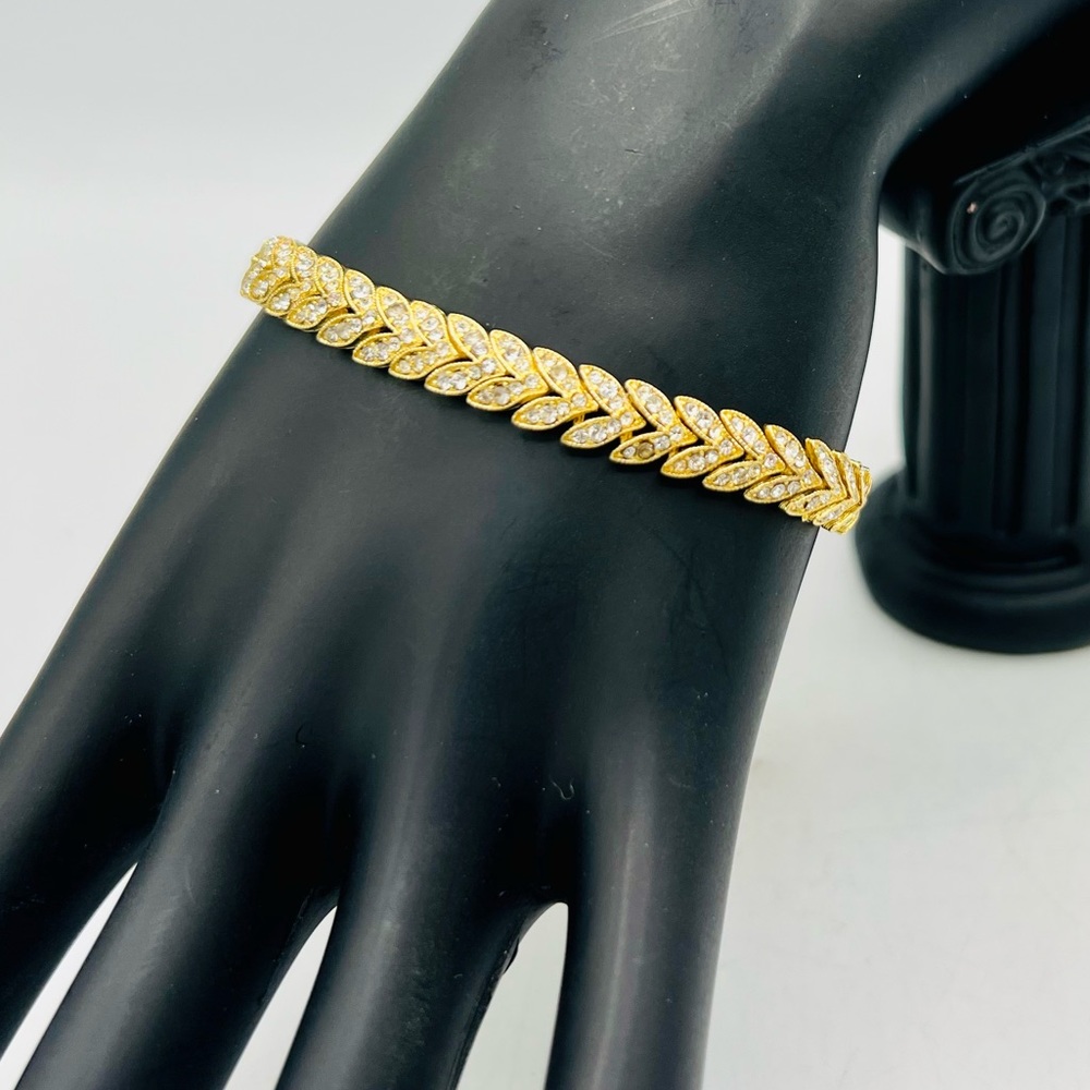 Vintage leafy gold tone rhinestone bracelet estate costume jewelry 7” - Picture 4 of 14